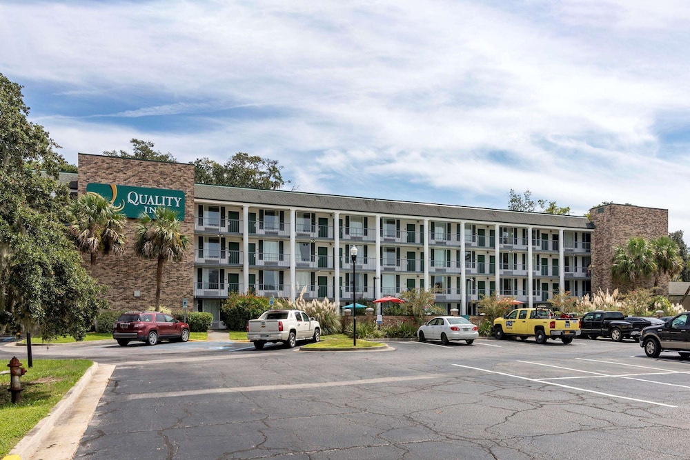 Quality Inn At Town Center - photo 20