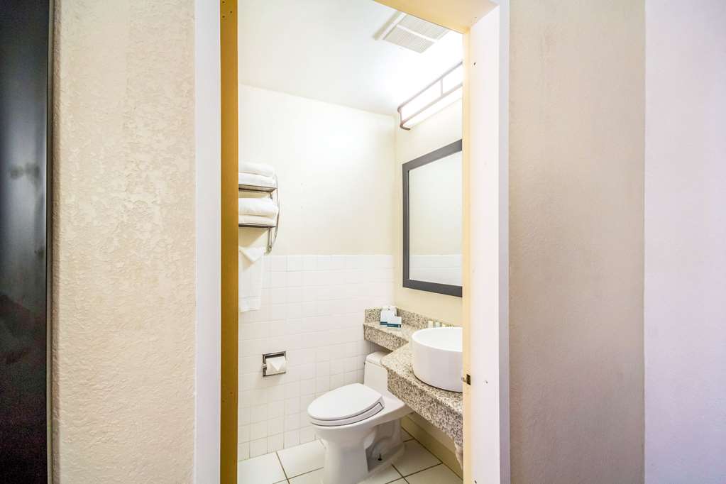 Quality Inn & Suites Kansas City Independence I 70 East - photo 25