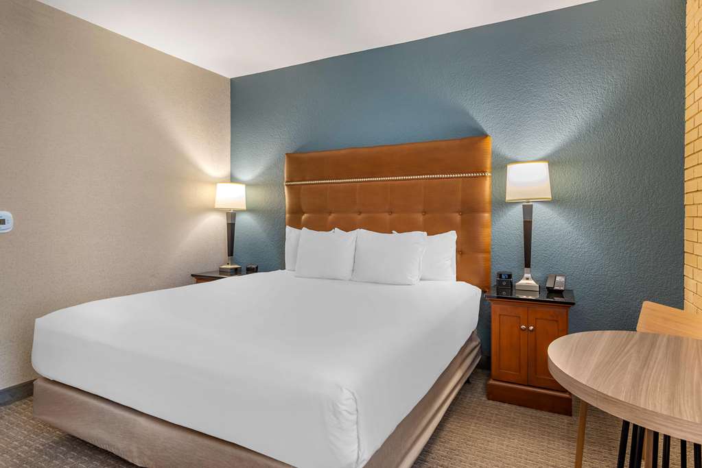 Drury Inn & Suites Atlanta Airport - photo 16