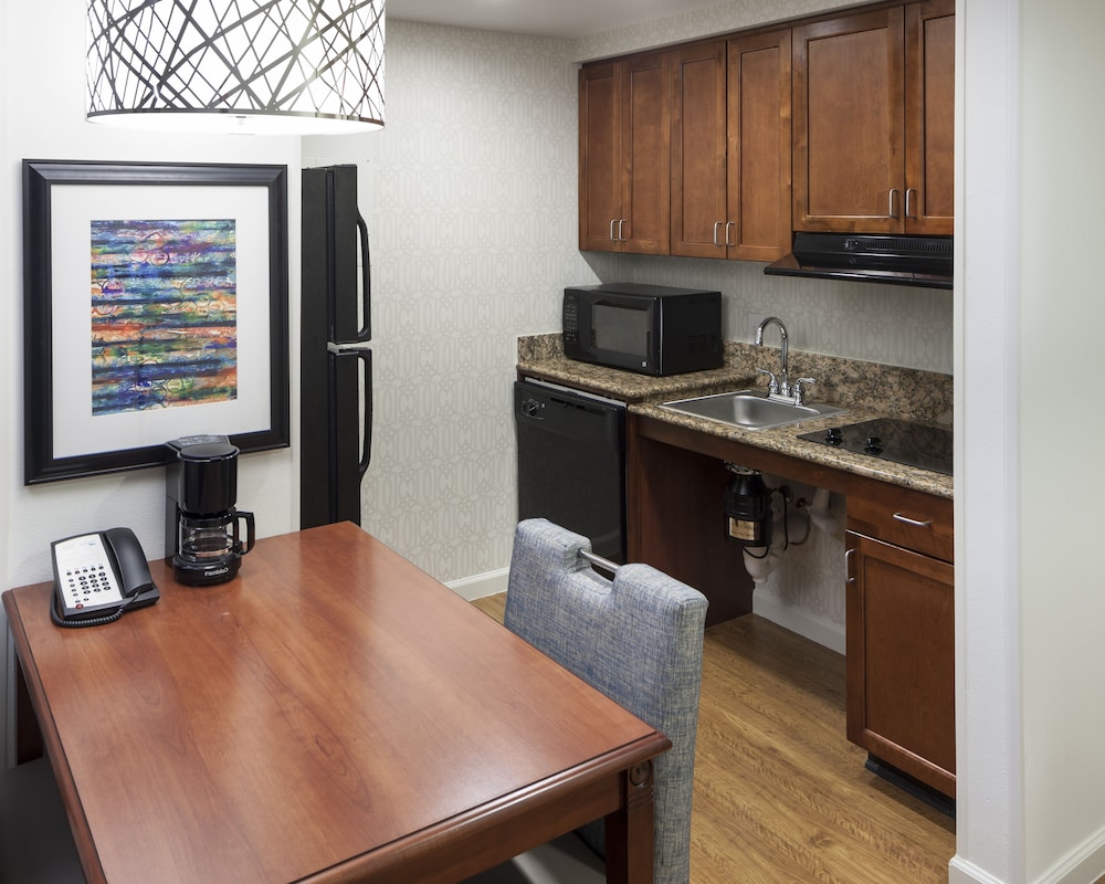 Homewood Suites by Hilton Denton - photo 15