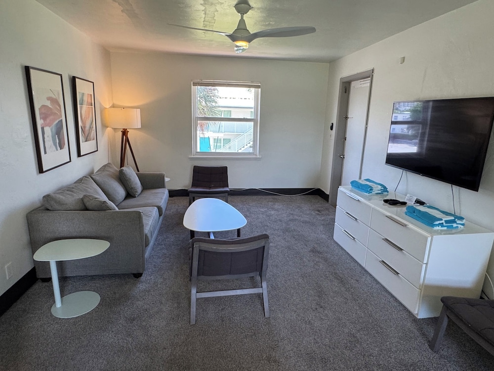 Rolo Beach Hotel - photo 102