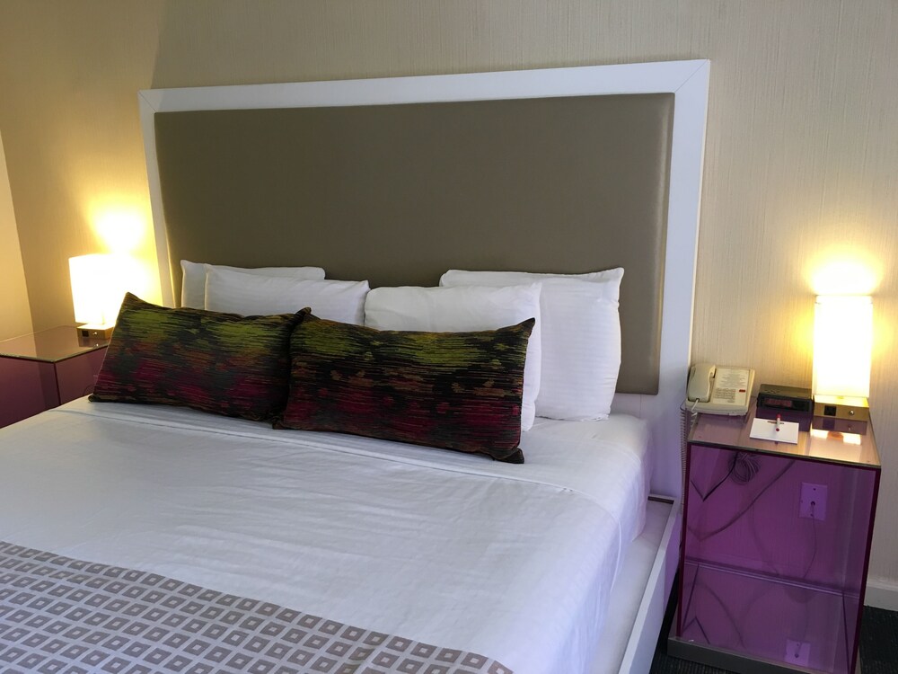 Inn at Golden Gate - photo 10