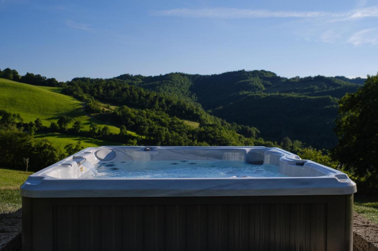 Casa Vacanze Colonnata — 4-Star Luxury Hotel in Gubbio, Italy