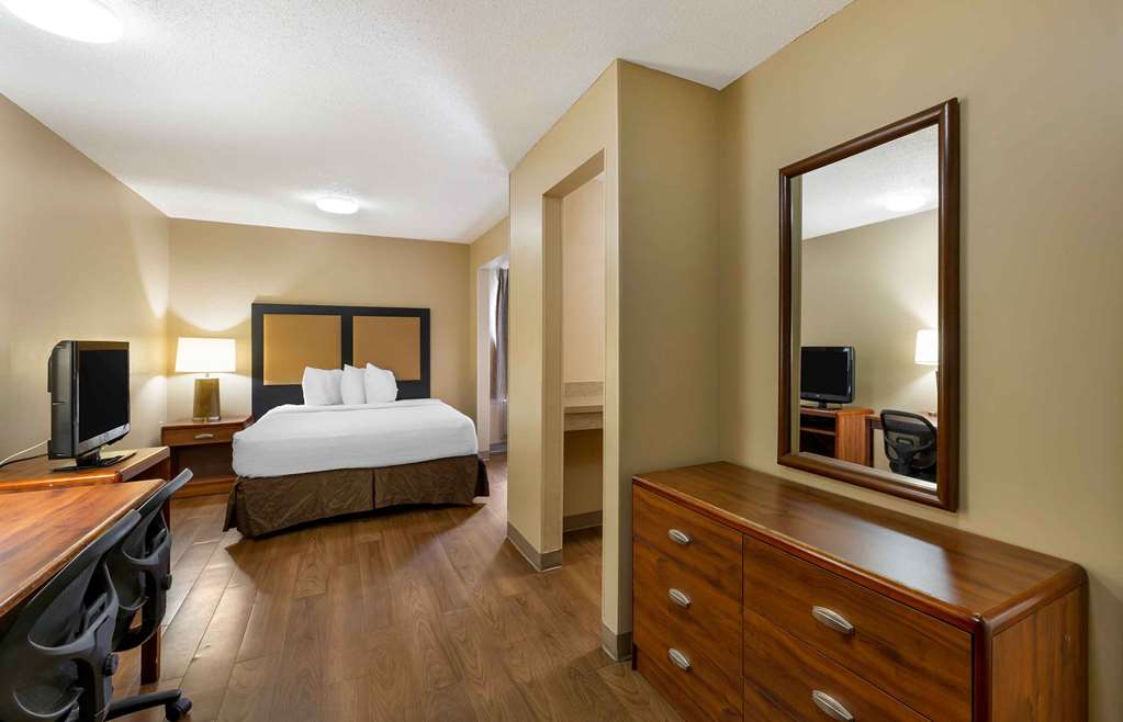 Extended Stay America Suites Cleveland Great Northern Mall - photo 16