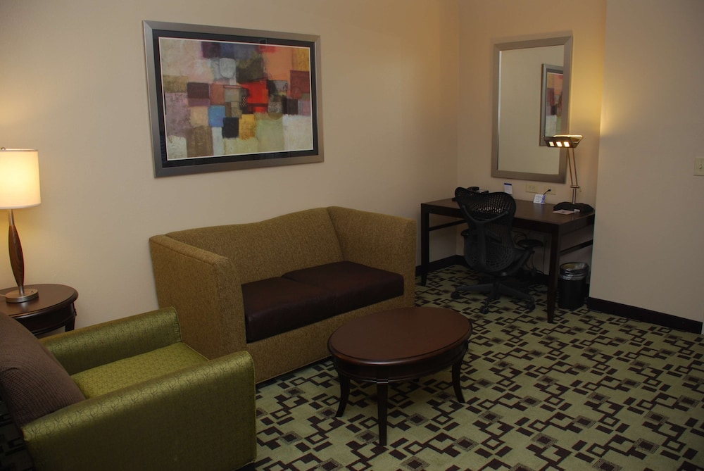 Hilton Garden Inn Birmingham Trussville - photo 19