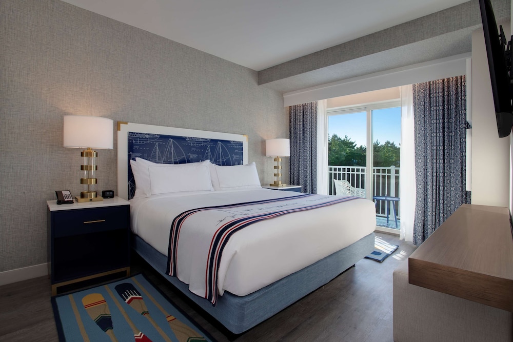 Fenwick Shores Tapestry Collection by Hilton - photo 17