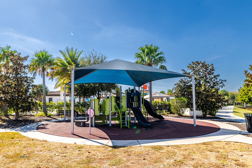 New Upscale 8BR Kissimmee Retreat with Private Pool Spa & Resort Amenities 7 Mi to Disney - photo 48