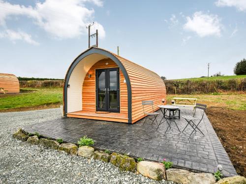 Cae Bitfel Cottage — 4-Star Luxury Hotel in Oswestry, United Kingdom