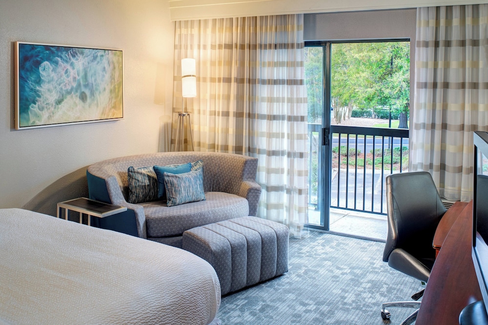 Courtyard by Marriott Columbia Northeast Fort Jackson Area - photo 22