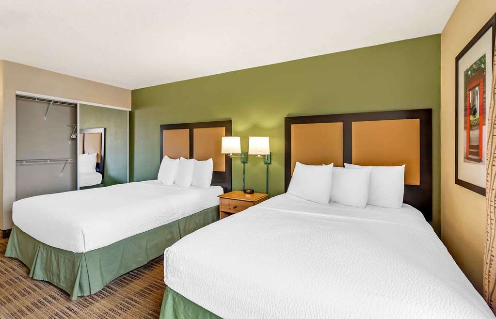 Extended Stay America Select Suites Chicago Naperville East - photo 28