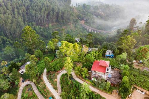 Nine Arch Gap - carbon neutral hotel in Ella Town