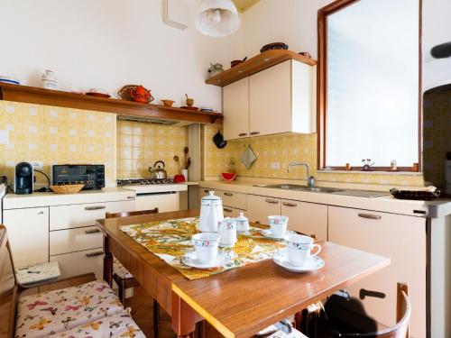Apartment Casa del Capitano by Interhome — 4-Star Luxury Hotel in San Bartolomeo Al Mare, Italy