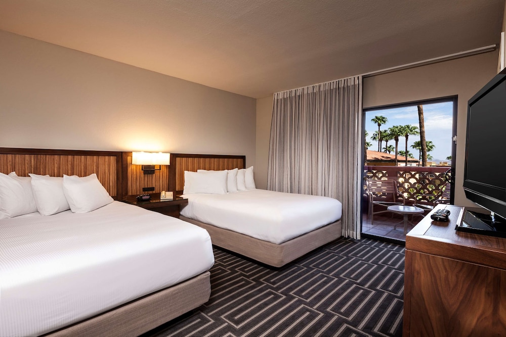 Hilton Phoenix Tapatio Cliffs Resort - photo 13