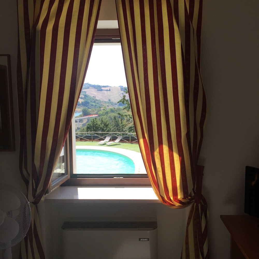 Colle Sul Lago — Cingoli — photo 3