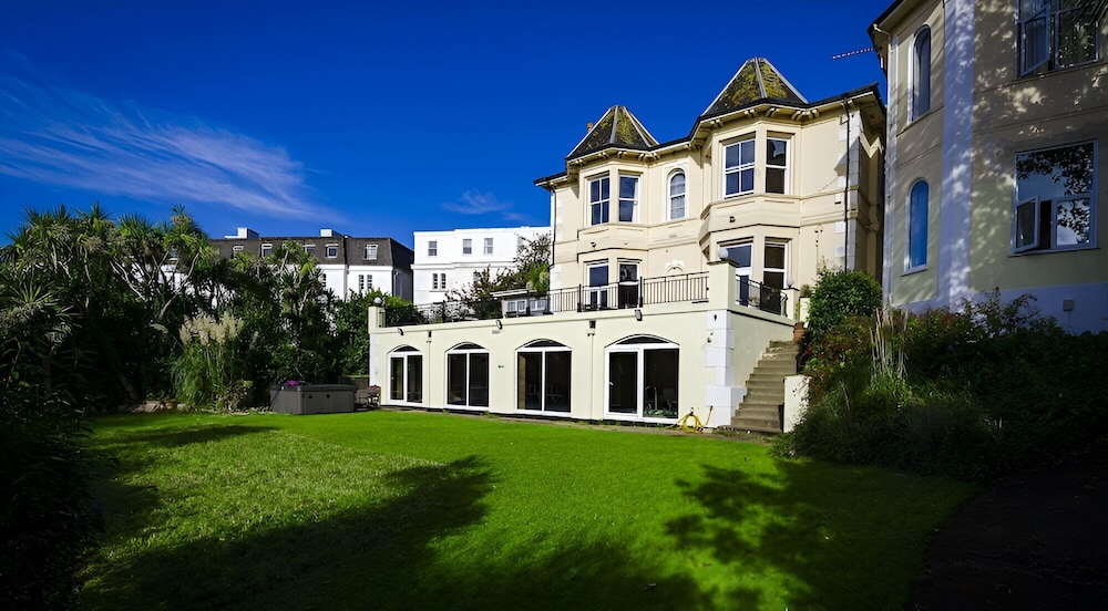 Crofton House Hotel in Torquay, United Kingdom