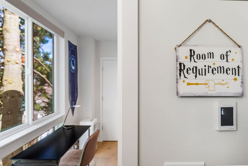 Harry Potter Sweet Suites - photo 24