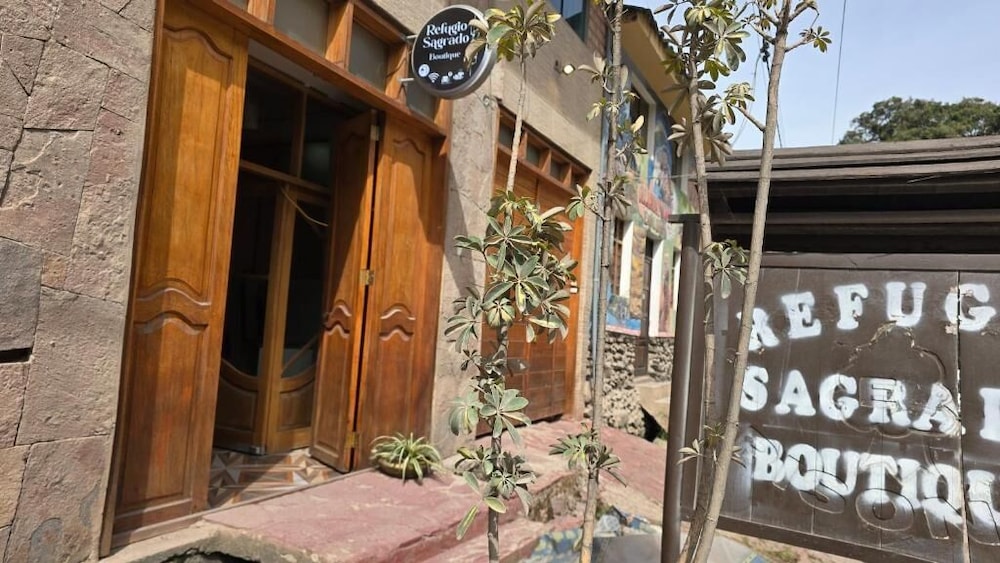 Refugio Sagrado Boutique in Ollantaytambo, Peru