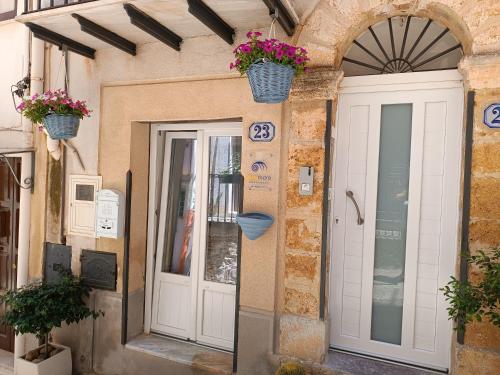 Oltremare — 4-Star Luxury Hotel in Cefalu, Italy