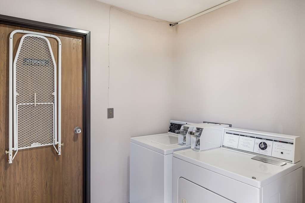Americas Best Value Inn Wenona - photo 30