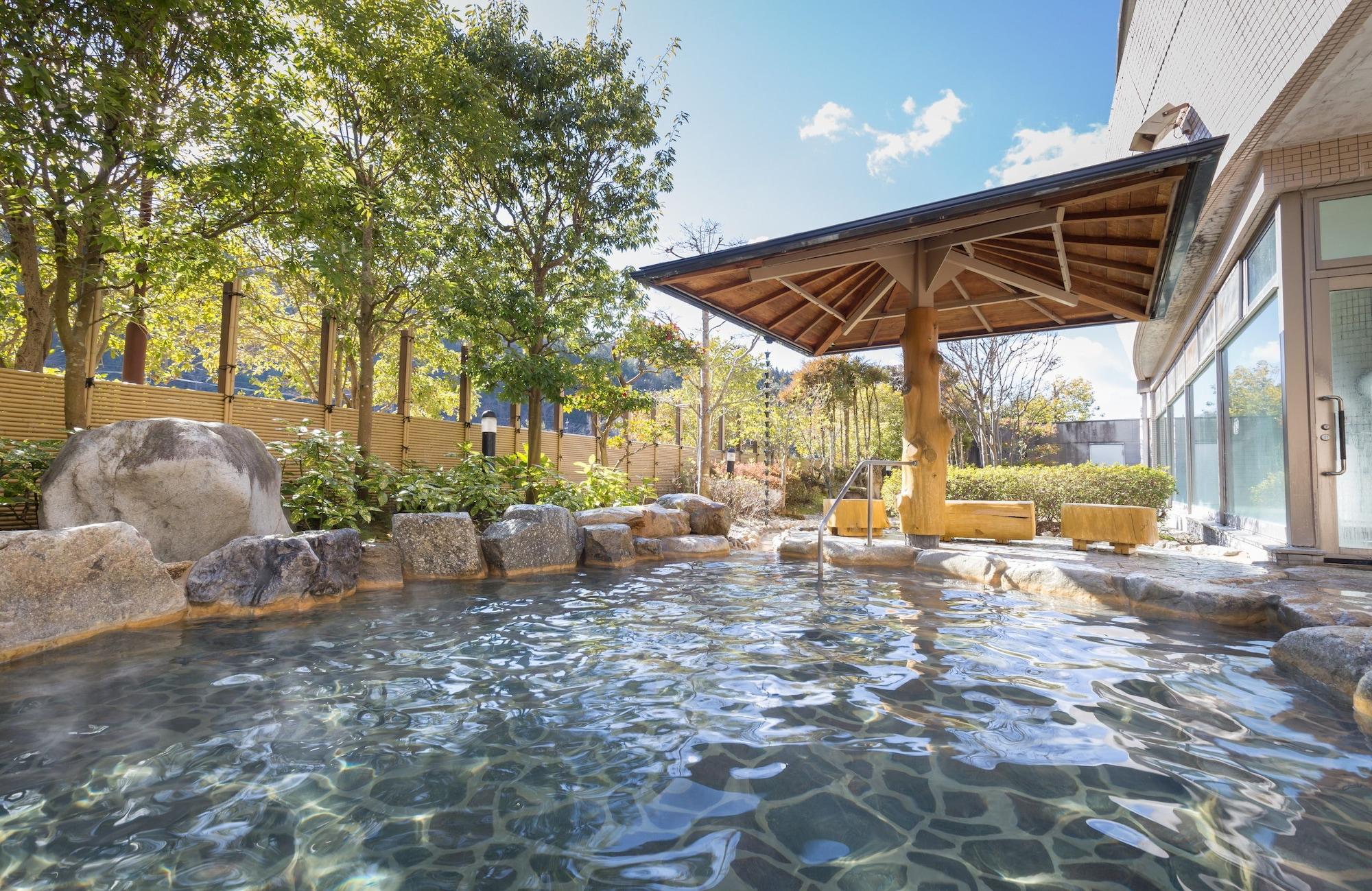 Hotel Hanasarasa in Nakatsugawa, Japan