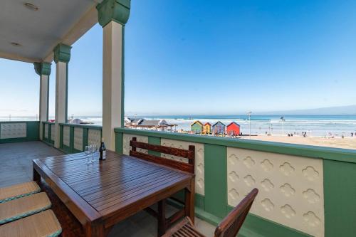 The Muizenberg Beach Retreat