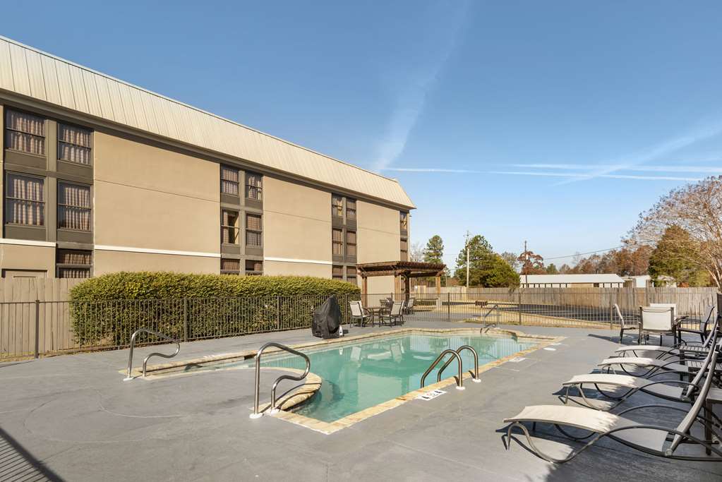 Quality Inn Valley West Point - photo 23