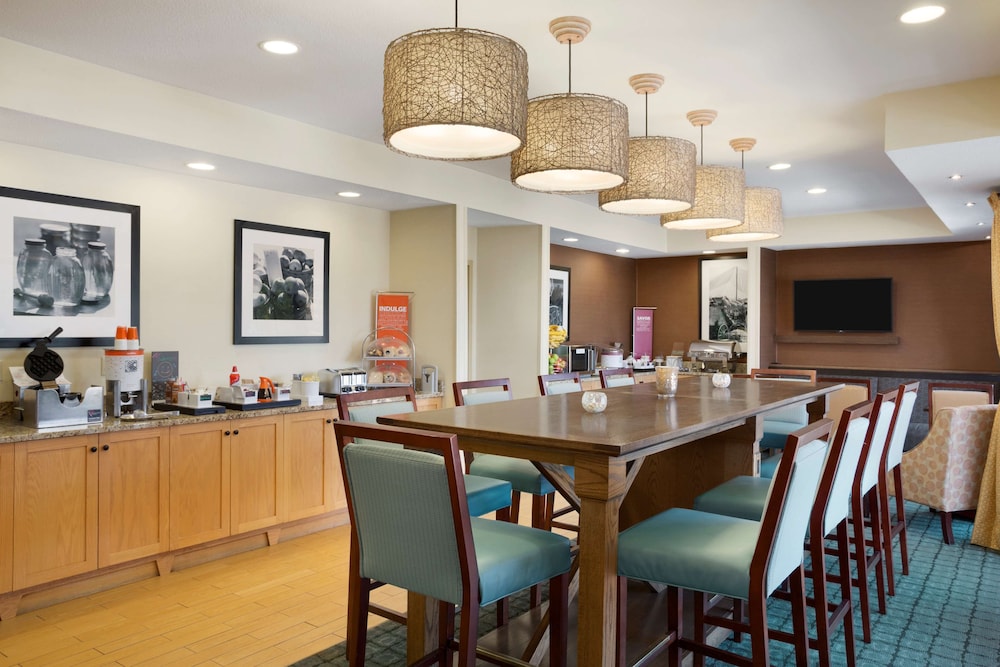 Hampton Inn Fort Worth Southwest Cityview - photo 11
