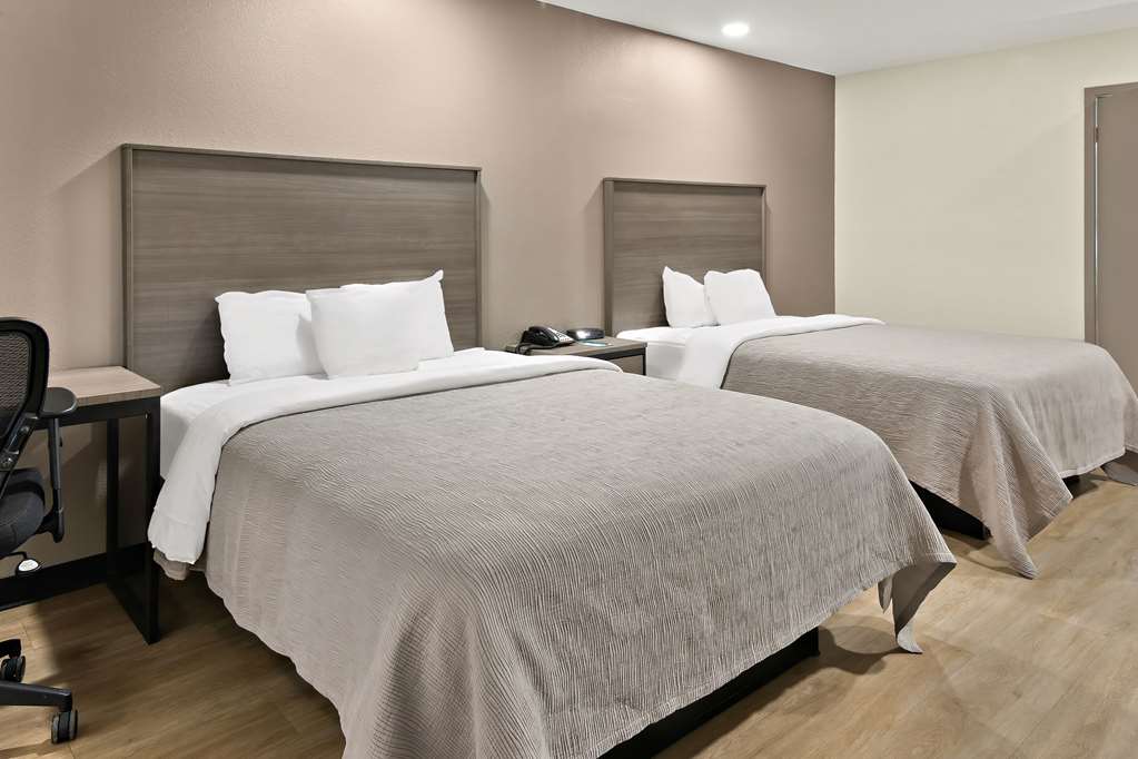 Quality Inn & Suites Weatherford - photo 23