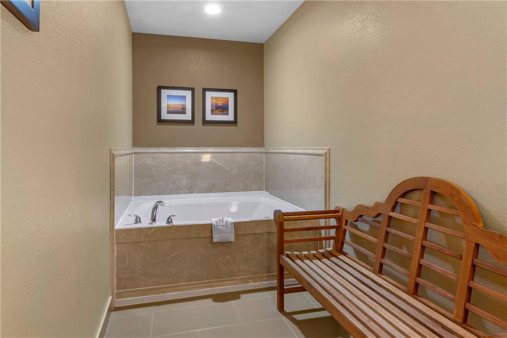 Comfort Inn & Suites Bryant Benton - photo 16
