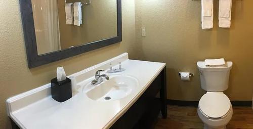 The Sagebrush Hotel - photo 11