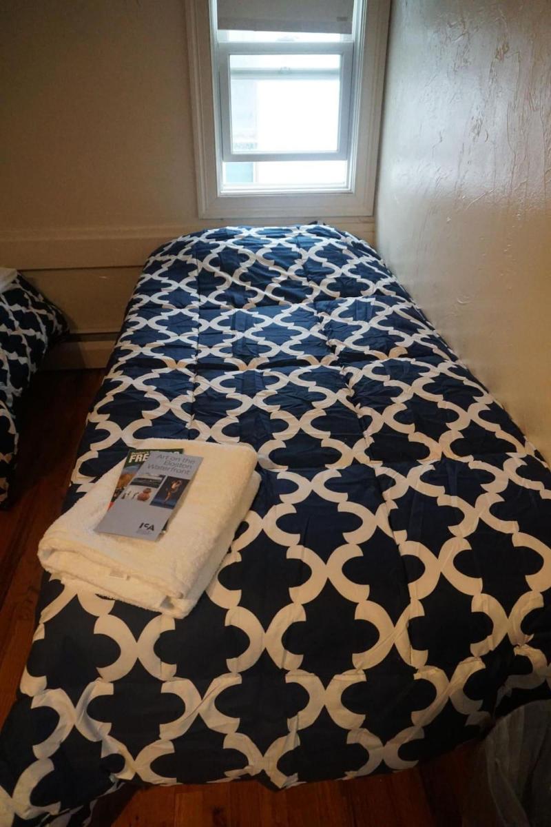 Bedrooms near Fenway & Downtown Boston - photo 16