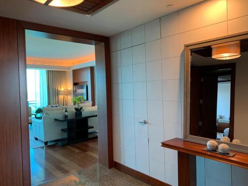 One Bal Harbour Ritz Bal Harbour - photo 8