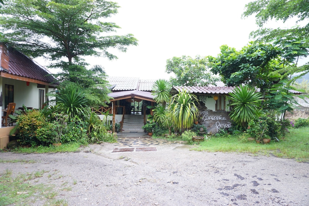 Daranee Resort - carbon neutral hotel in Ranong