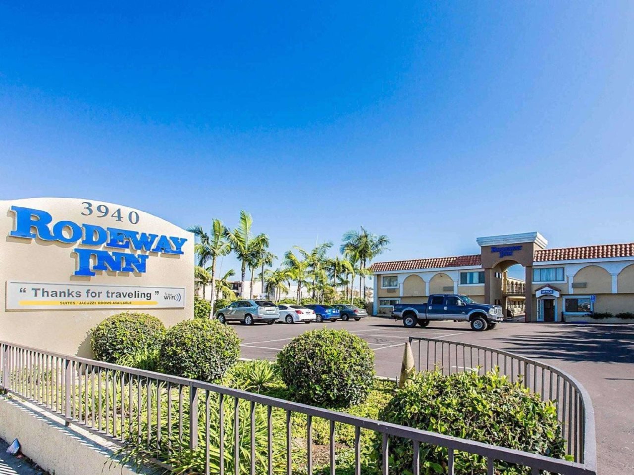 Rodeway Inn and Suites — hotel in Inglewood