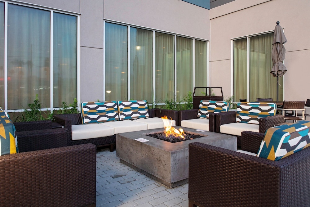 TownePlace Suites by Marriott Orlando Airport - photo 13