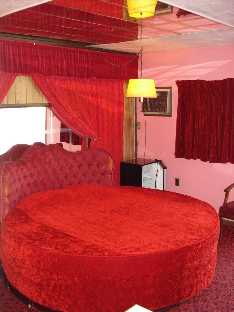 Cedar Grove Motel - photo 14