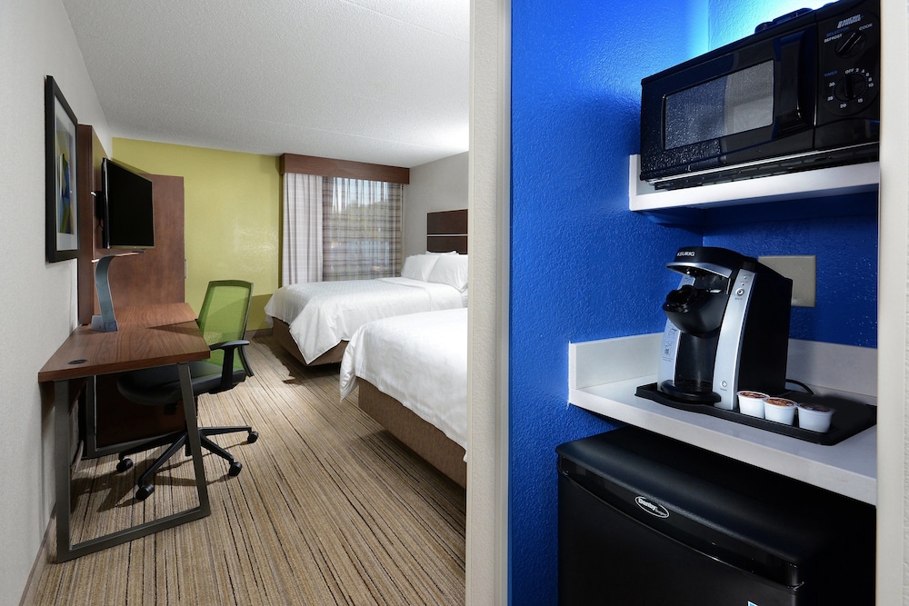 Holiday Inn Express Danville by IHG - photo 11