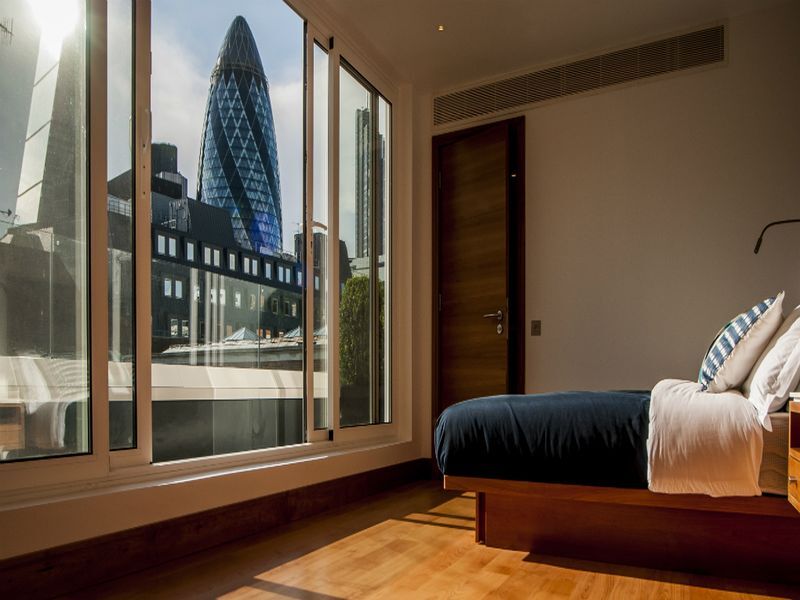 Native Tower Hill - carbon neutral hotel in London