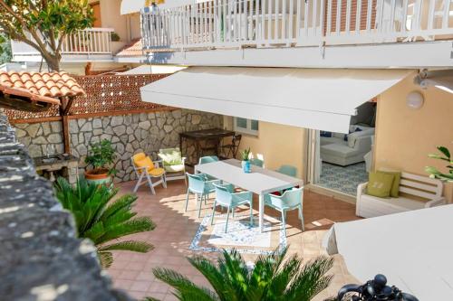 La zagara bianca in Massa Lubrense, Italy