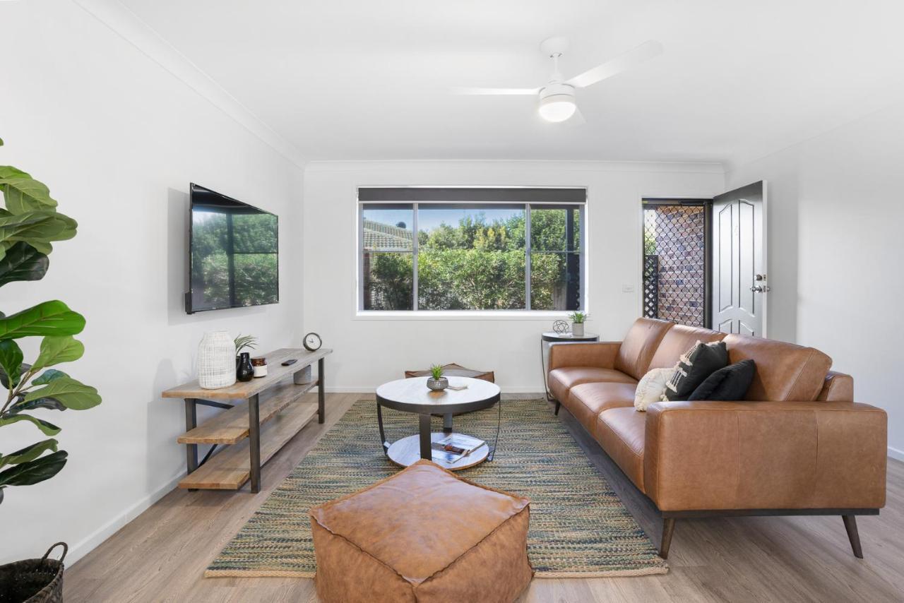 Lennox Belle — Lennox Head