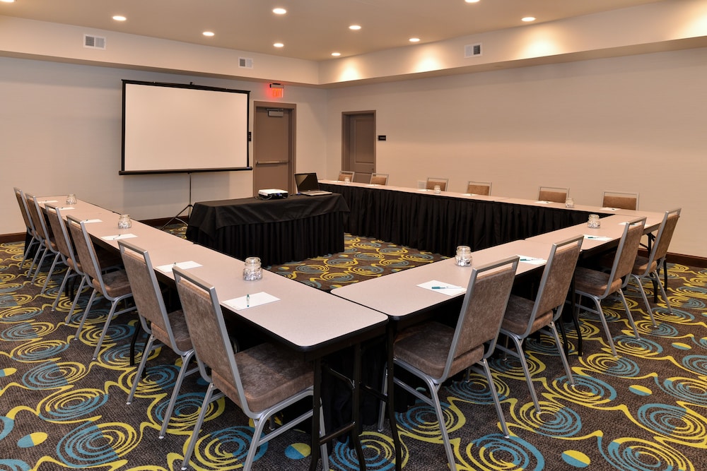 Homewood Suites By Hilton Cincinnati Mason - photo 52