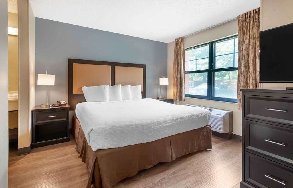 Extended Stay America Suites Princeton West Windsor - photo 40