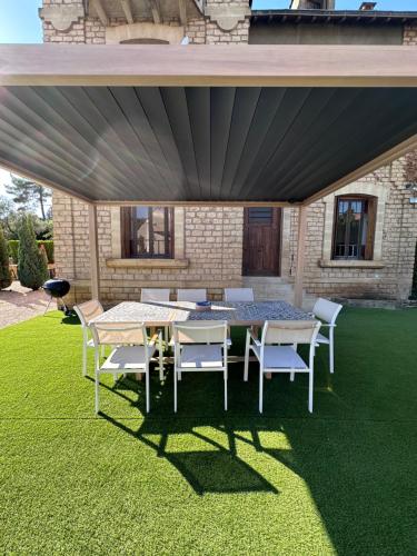 Maison de ville Duplex Artienzo — 4-Star Luxury Hotel in Sarlat-La-Caneda, France