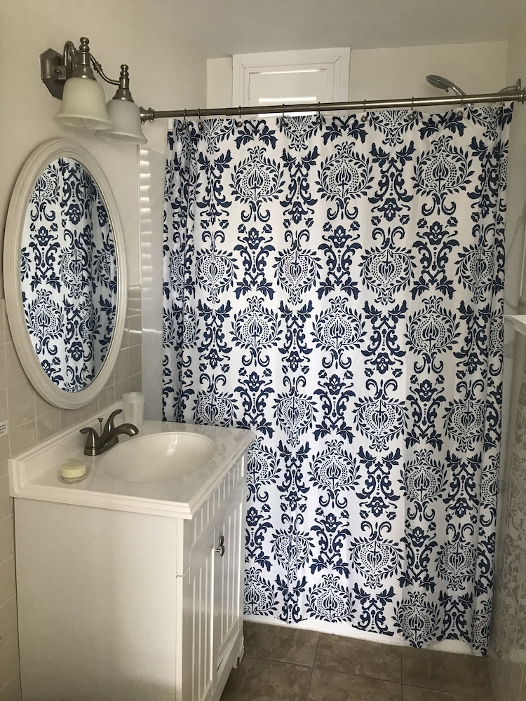 Vineyard Harbor Motel Private Beach - photo 243