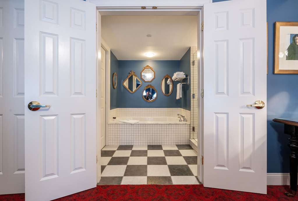 The Kendall Hotel at the Engine 7 Firehouse - photo 100