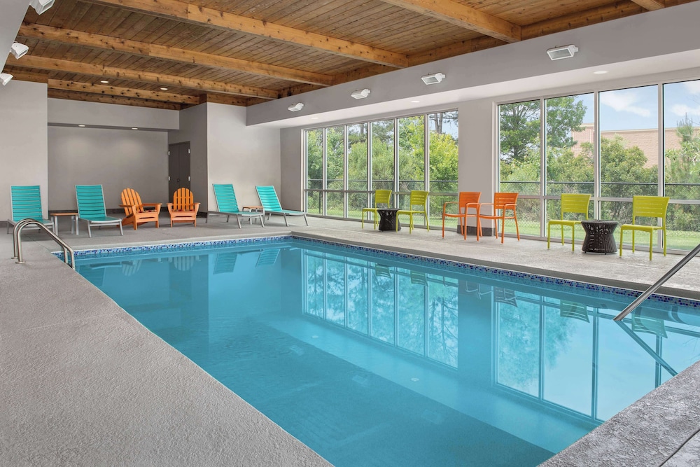 Home2 Suites by Hilton Summerville - photo 19