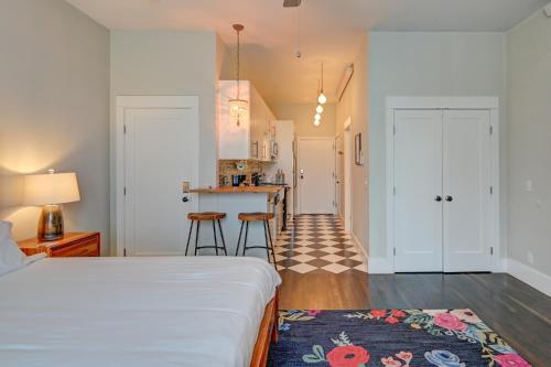South Main Residences by Surf Hotel - photo 22