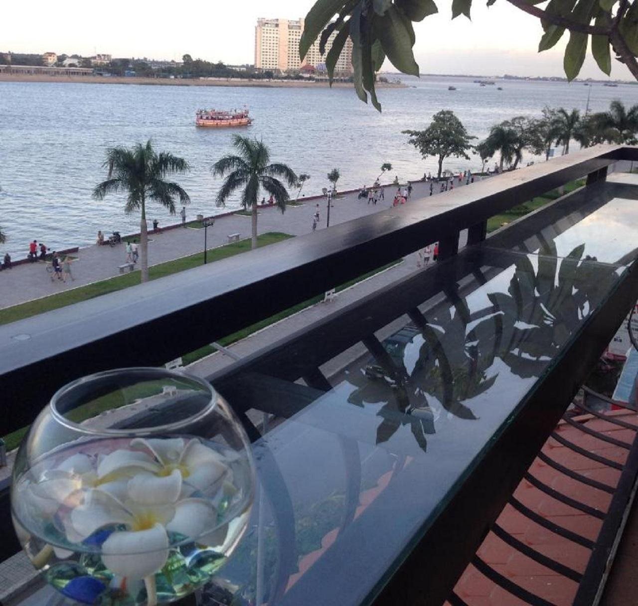 Gallops Riverside Hotel - last minute hotel in Phnom Penh