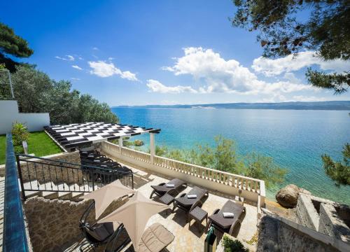 Villa Adriatica Excelsior — 4-Star Luxury Hotel in Omis, Croatia