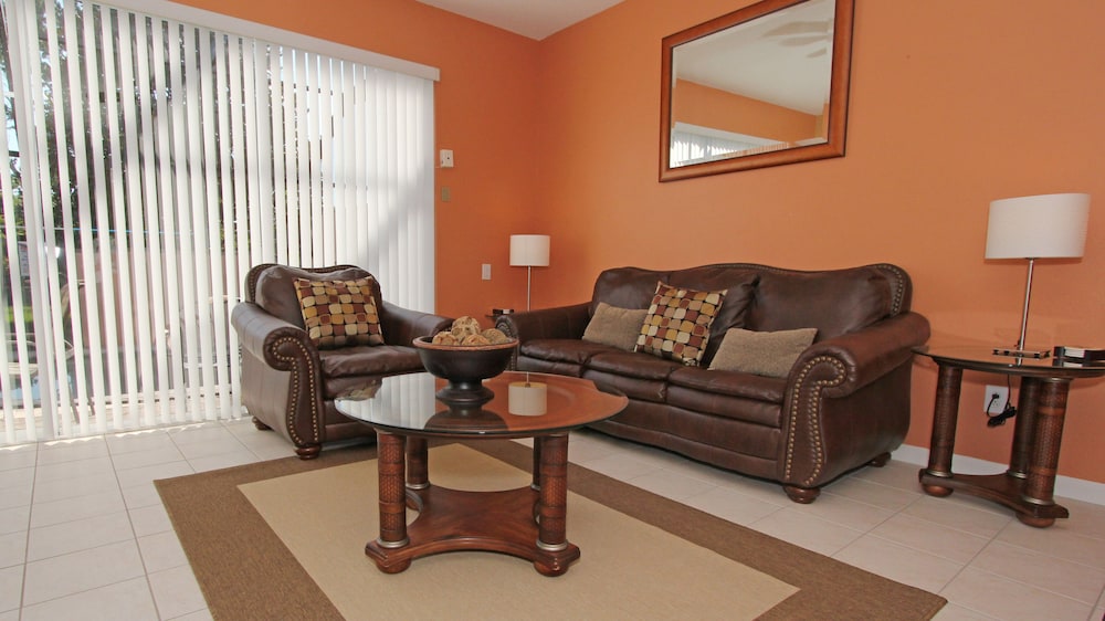 Windsor Palms by Global Resort Homes - photo 2
